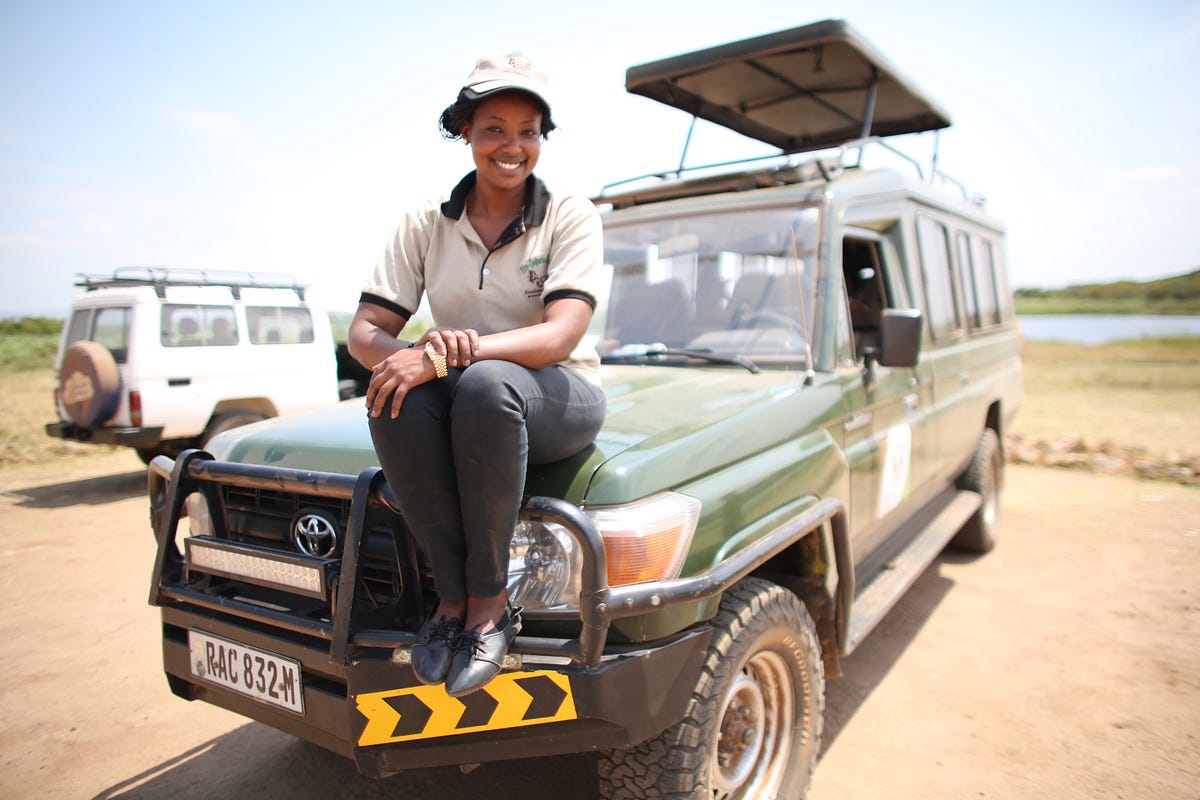 SAFARI EXTENDED CAR. - Rent Car Rwanda