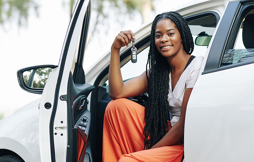 What types of cars are available for rent in Kigali?